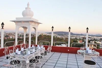 Neel Kamal Restaurant